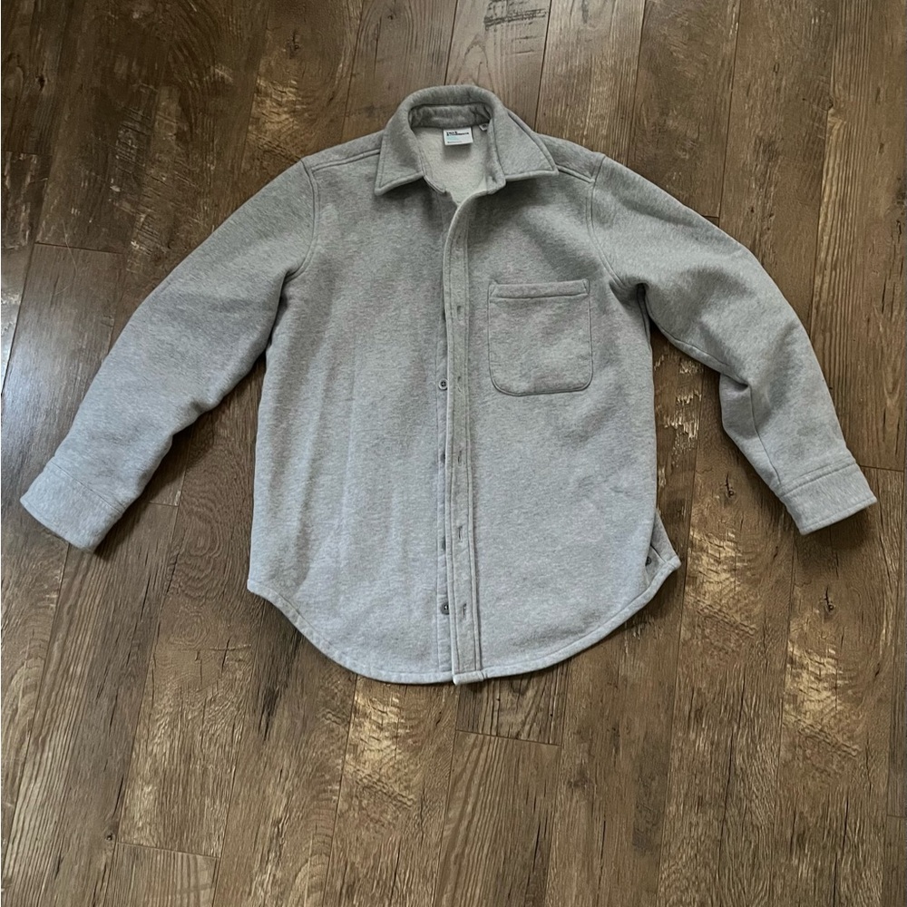 Aritzia tna Gray Button-Up Sweatshirt